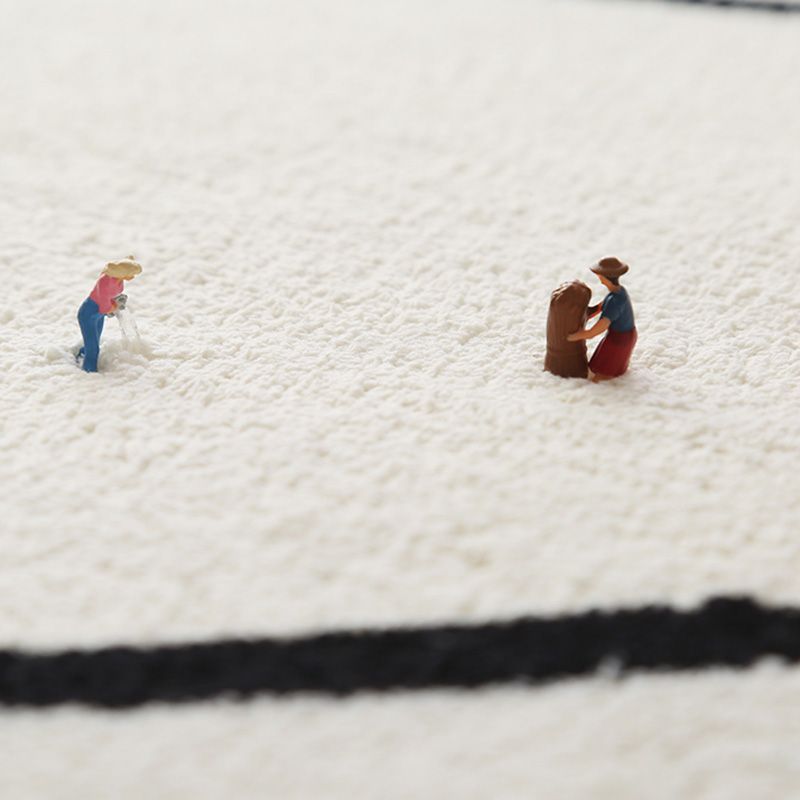 Fancy Brown Area Carpet Modern Plaid Pattern Area Carpet Polyester Stain Resistant Rug for Bedroom