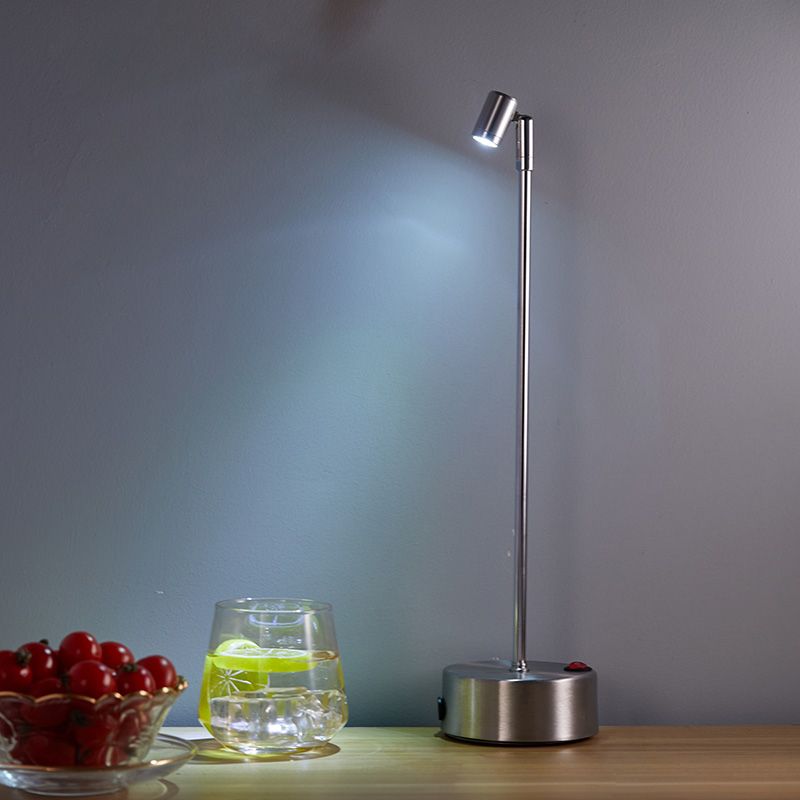 Aluminum Minimalism Table Lamp Contemporary Style LED Table Lamp for Restaurant