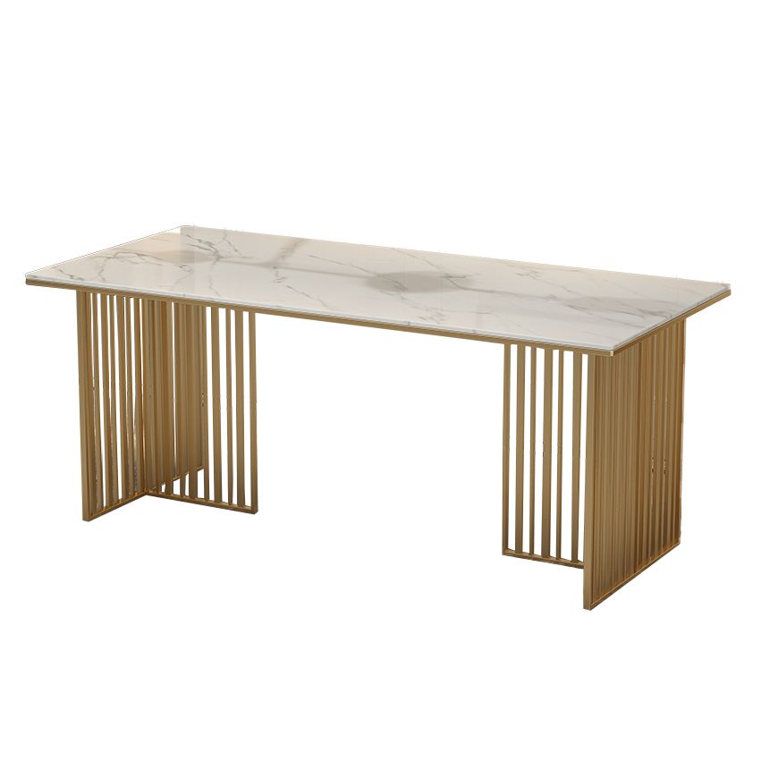 Mesa de comedor de lujo tradicional Mesa de piedra sinterizada con marco de oro para uso en el hogar