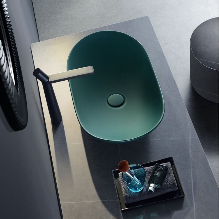 Modern Bathroom Sink Pop-Up Drain Porcelain Oval-Shape Vessel Bathroom Sink