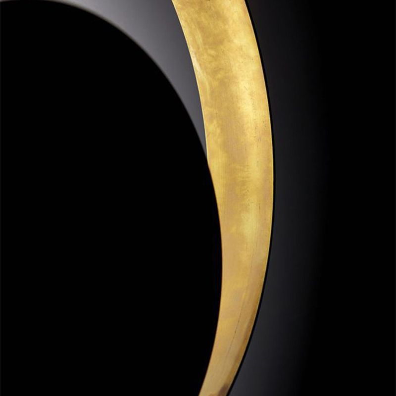 Luce di applique a parete rotonda post-moderna Luce a parete in metallo contratto per camera da letto