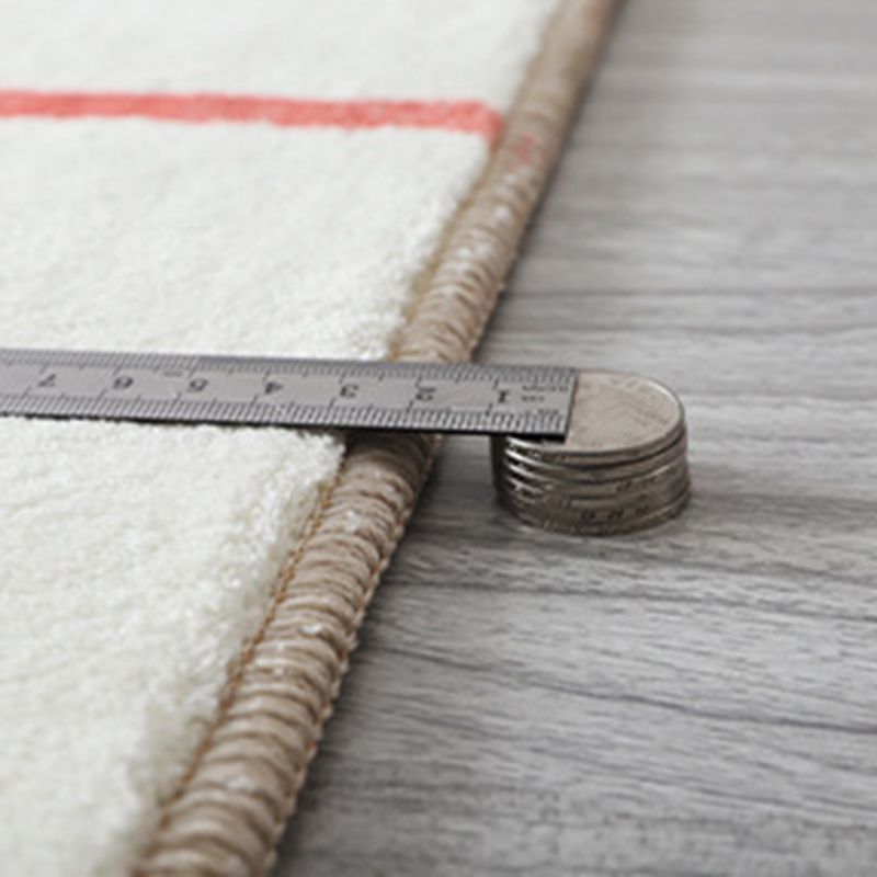 Tapis à tendance rose décor de la maison silhouette imprimé tapis résistante à la tache pour le salon