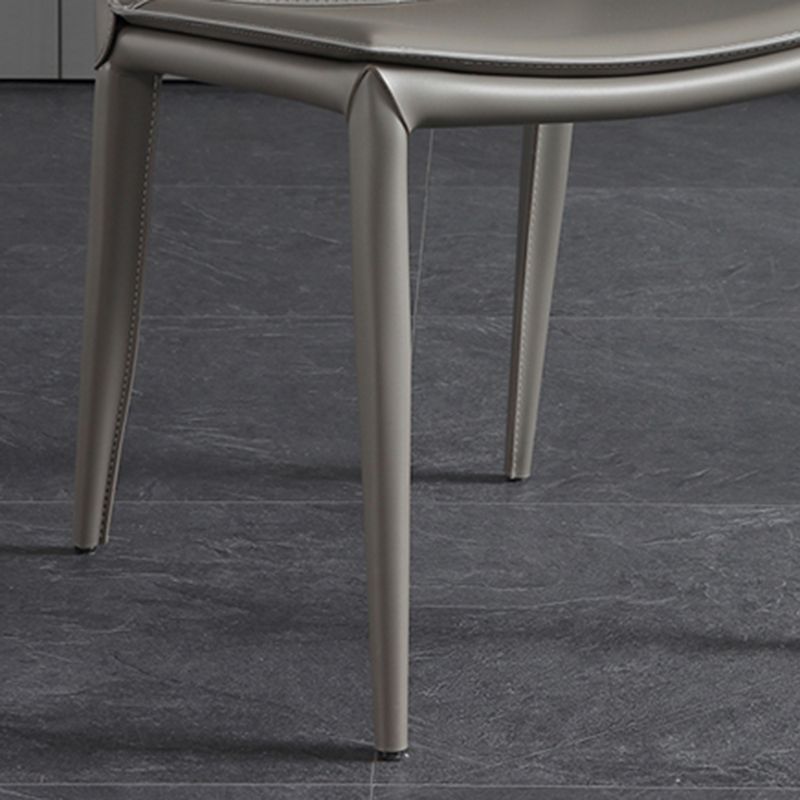 Silla de comedor sin brazos de cuero moderno que cena las sillas del metal para el uso del restaurante