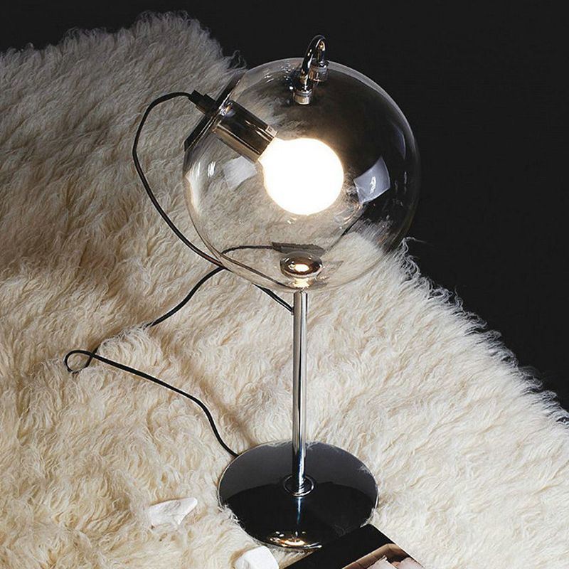 Lampada da tavolo minimalista a sfera in vetro trasparente con 1 lampadina, lampada da notte per salotto in cromo