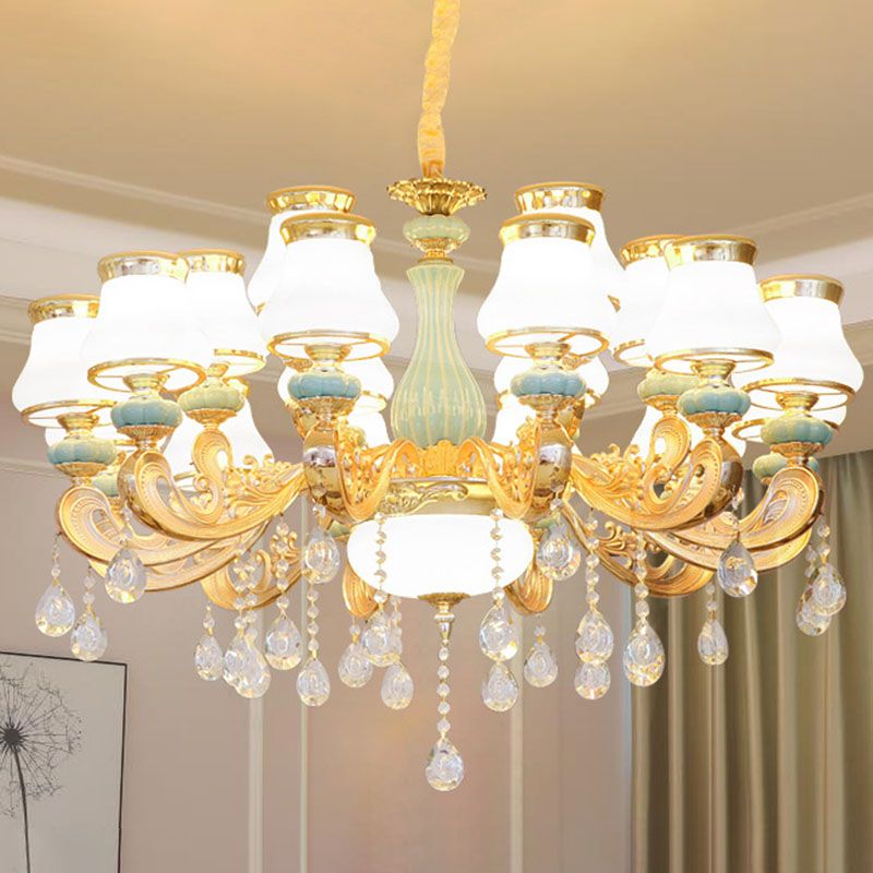 Lámpara de lámpara de tono de pera de vidrio lácteo lámpara de lámpara simple con caída de cristal en oro