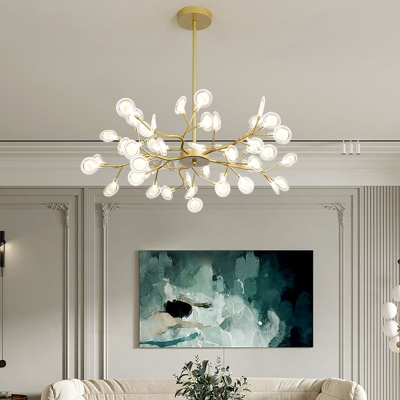 Light Luxury Style Pendant Chandelier Light Metal Chandelier in Gold Finish