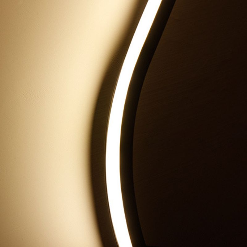 Modern Simplicity LED Wall Light Lacquered Aluminium Linear Wall Sconce with Acrylic Shade