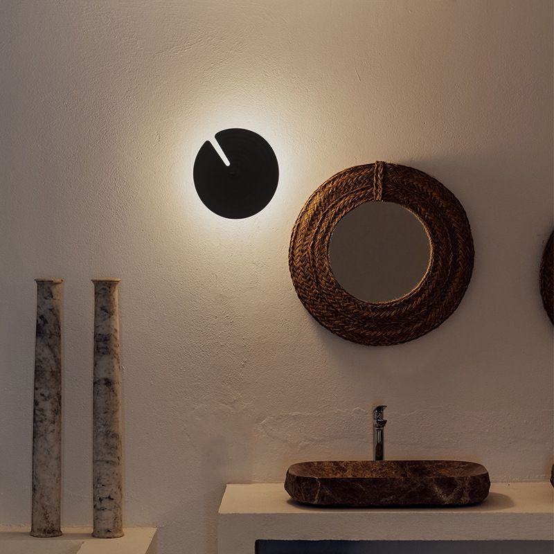 Unique Shape Wall Light Fixture Modern Metal Wall Light Fixtures in Black