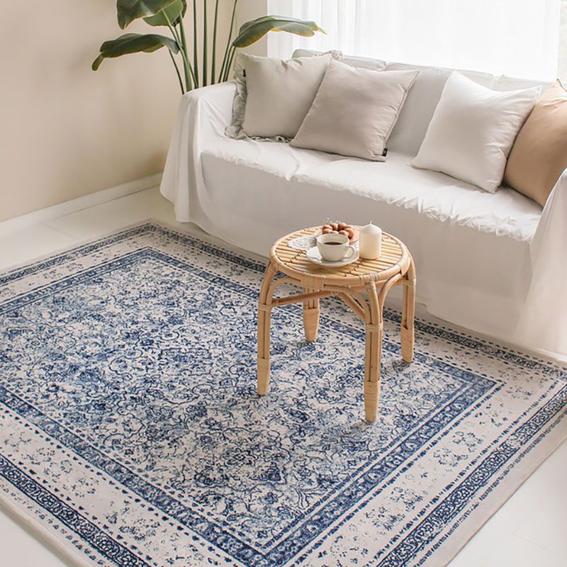 Light Brown Graphic Carpet Polyester Casual Carpet Washable Carpet for Home Decor