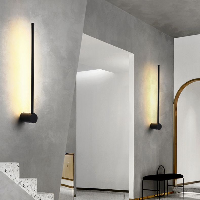 Modern Minimalist Style Linear Wall Mounted Light Fixture Metal Wall Sconces for Living Room