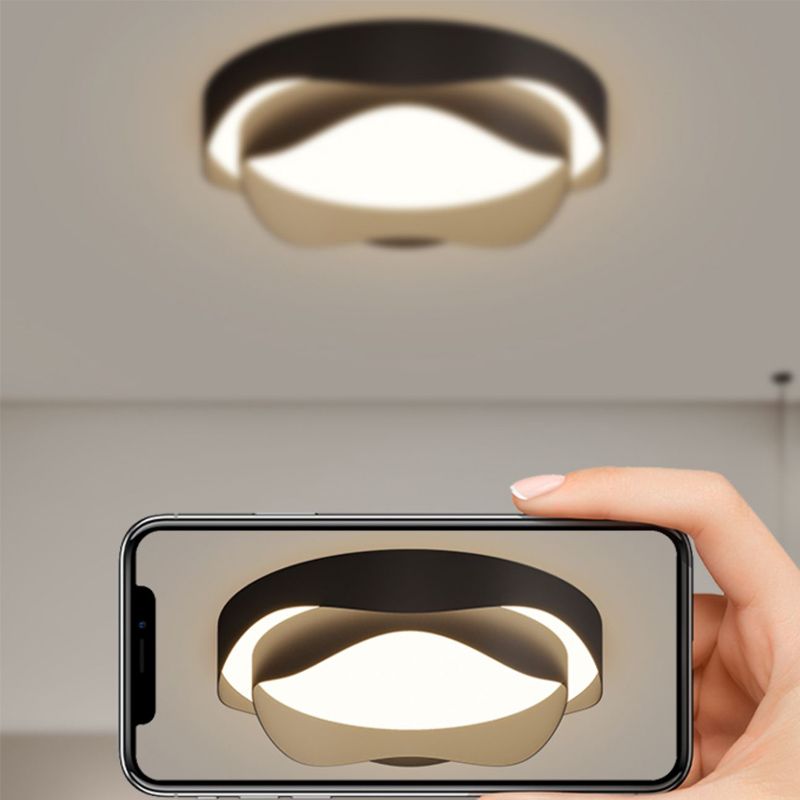 Modern Metal Flush Mount Flower Shape LED Ceiling Light with Acrylic Shade for Living Room
