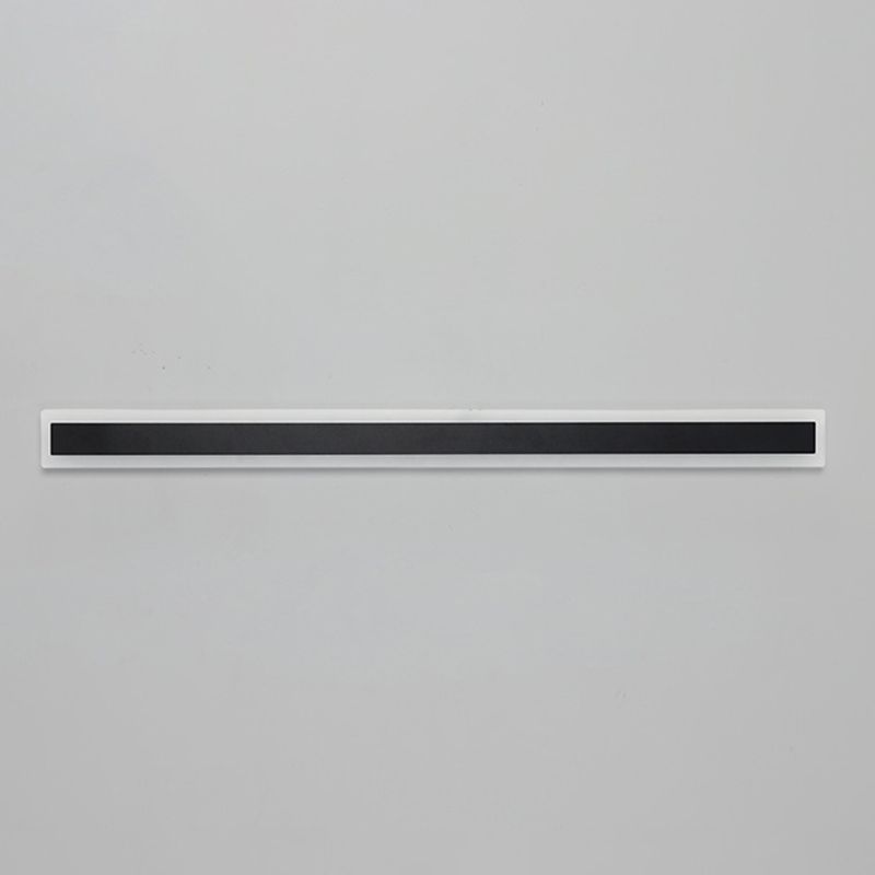 1 Light Linear Wall Sconce Contemporary Metal Wall Mounted Lighting in Black