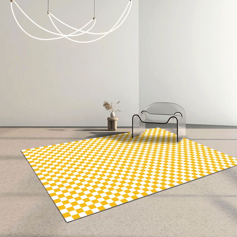 Modern Living Room Area Rug Black Plaid Print Area Carpet Polyester Stain Resistant Rug