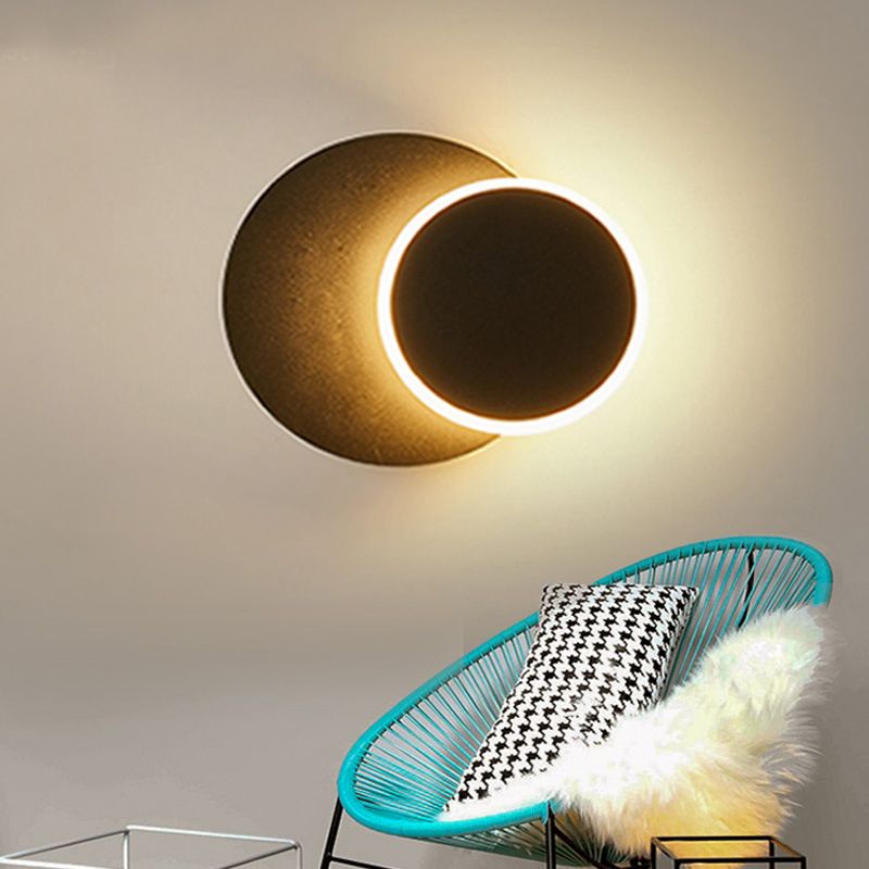 Circle Wall Light Sconce Minimalist Style LED Acrylic Wall Mounted Light Fixture