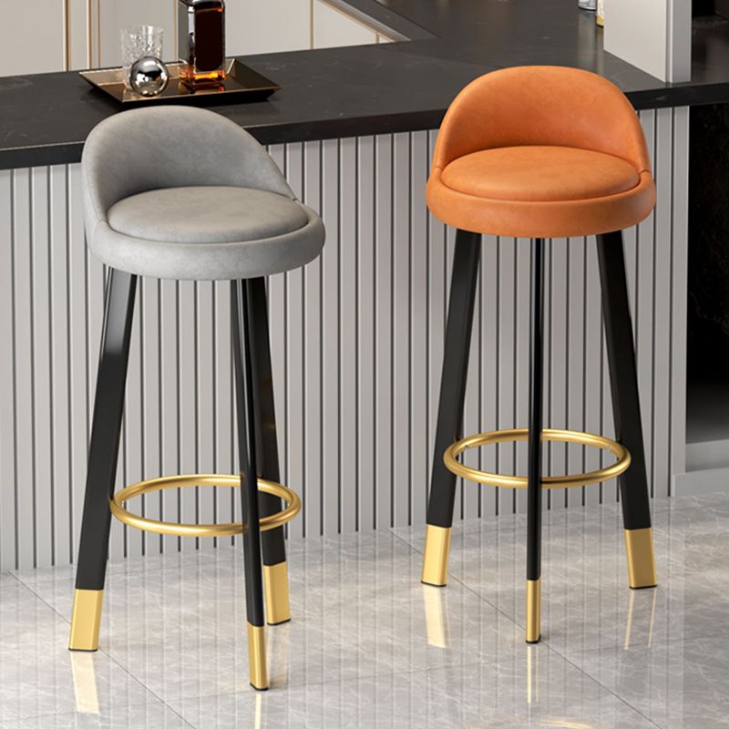 Contemporary Leather Counter Height Stools Bucket Bar Stool for Indoor