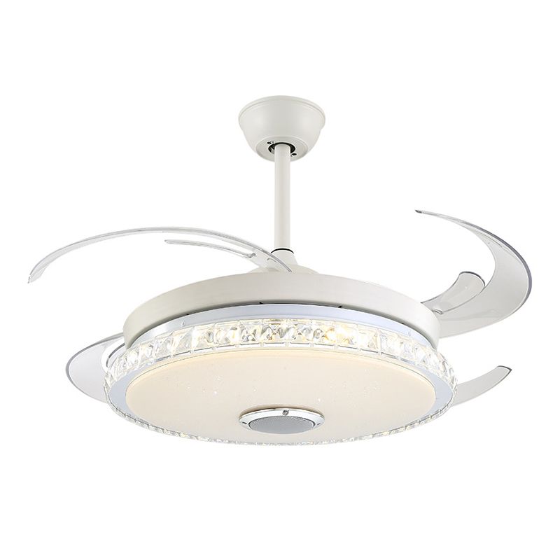 Éventail de plafond LED minimaliste