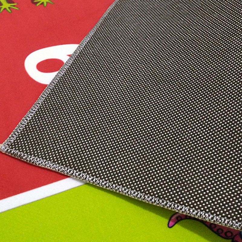 Green Modern Carpet Polyester Football Field Pattern Rug Anti-Slip Easy Care Rug for Drawing Room