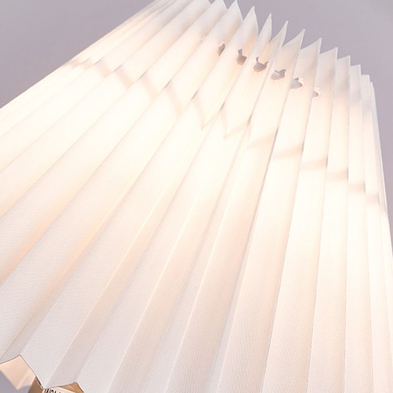 Modern Cone Wall Lamps Metal 1 Light Wall Light Fixtures for Bedroom