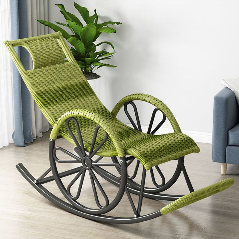 Modern Rattan Rocking Chair Woven Rope Rocker Chair for Drawing Room