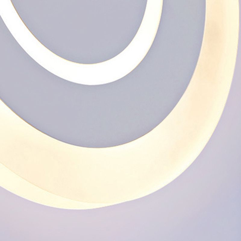 1-Light Geometric Wall Mount Light Modern Style Metal Wall Lighting Ideas in White
