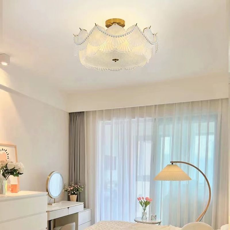 Metal Flush Mount Shell Shape Ceiling Light with Glass Shade for Living Room