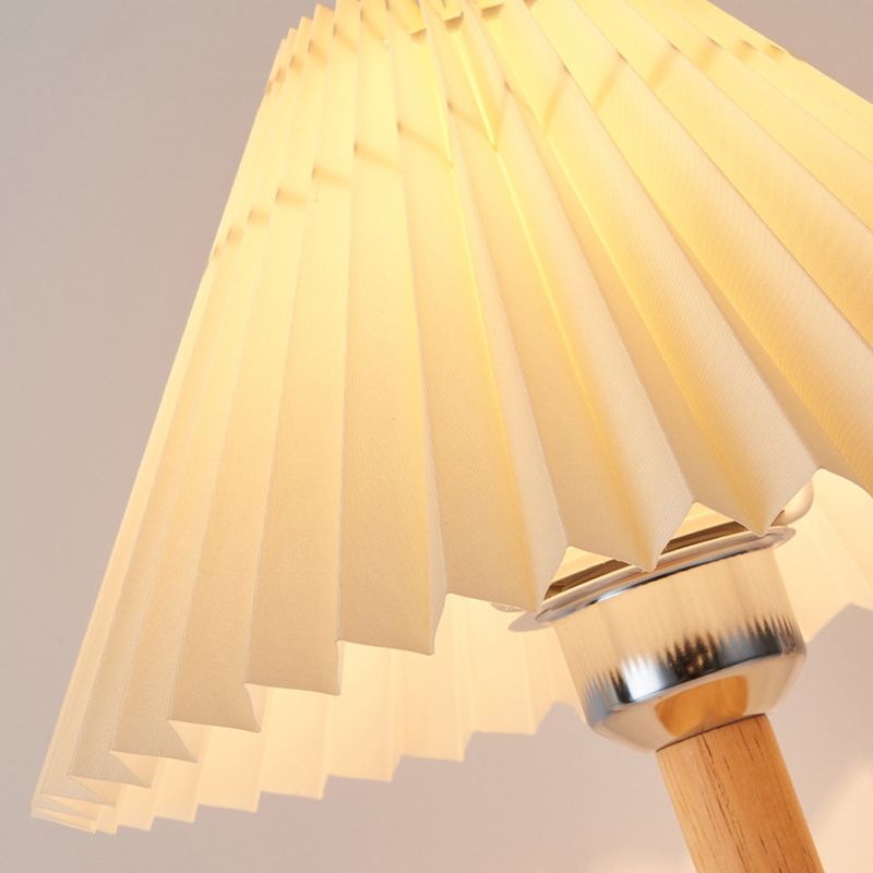 Contemporary Wall Light Wood Lighting with Shaded for Room Restaurant
