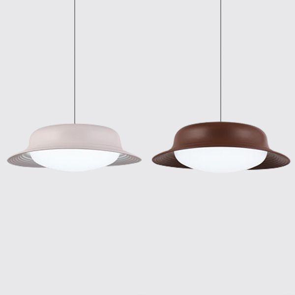 Chapeau Pendre Drop Post Post moderne Metal LED Dining Room Dining LAMPE PROSDE en blanc / marron