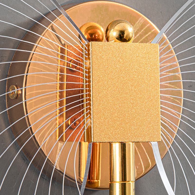 Unique Shade Metal Wall Sconce Modern Style 2 Lights Wall Mount Lighting in Gold