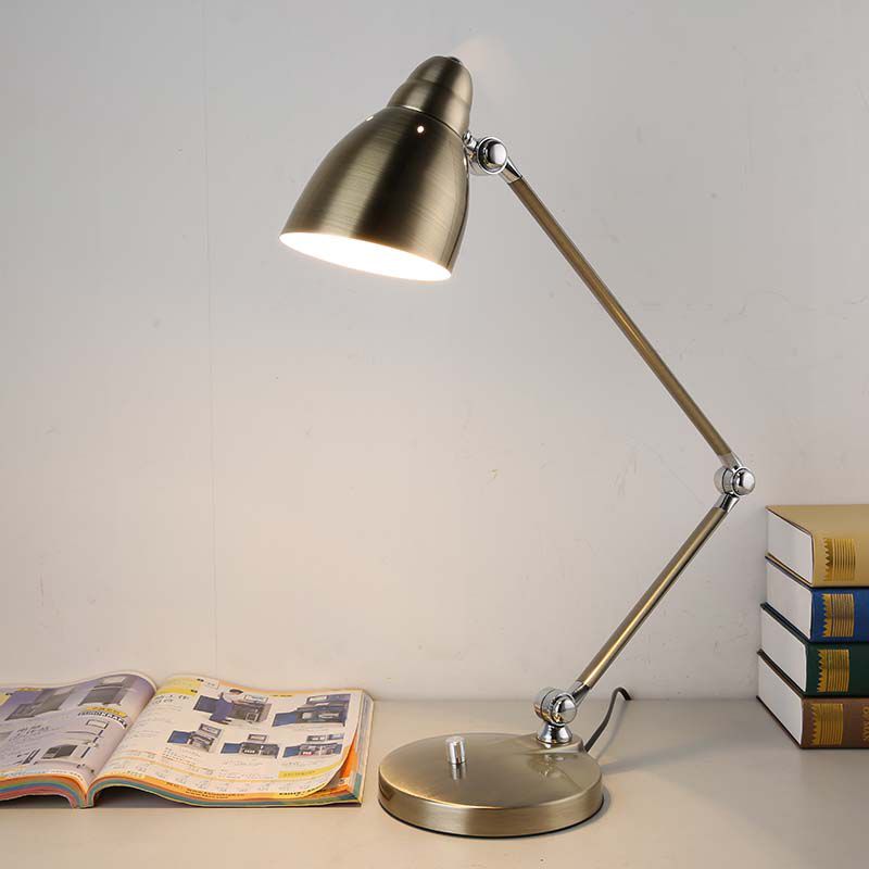 Lampe de table en forme de cloche de fer industrielle une seule étude de bureau avec bras oscillant