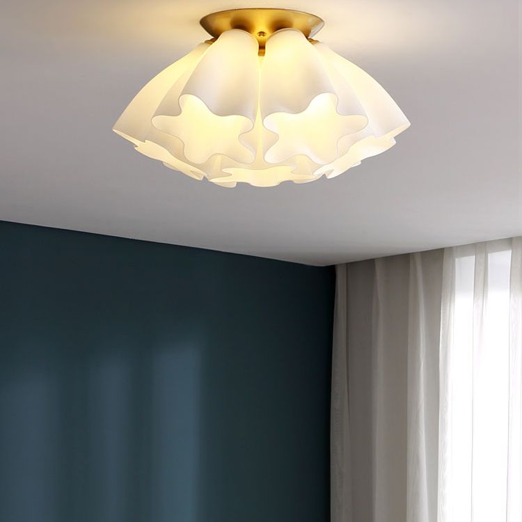 Gold Floral Ceiling Mount Light Fixture Minimalist-Style Glass Ceiling Flush Mount