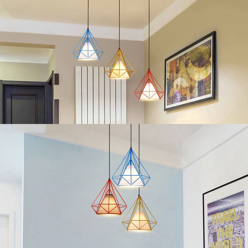 Multi -Color Caged Hanging Light Industrial Style Metal und Stoff 3 Lichter Innenheizbeleuchtung, linearer/runder Baldachin