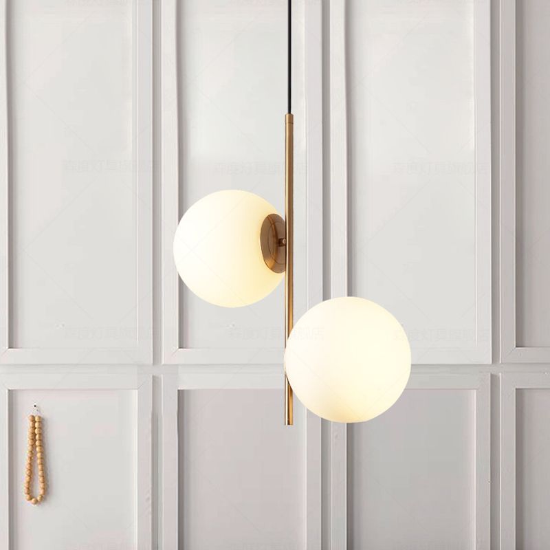Nordic 2 Leuchten Kronleuchter Beleuchtung Gold Kugel Anhänger Lichtkit mit Opalglas Schatten