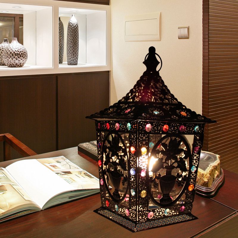 1 tête en métal d'éclairage nocturne décoratif noir / rouge / vert lanterne de salon Light