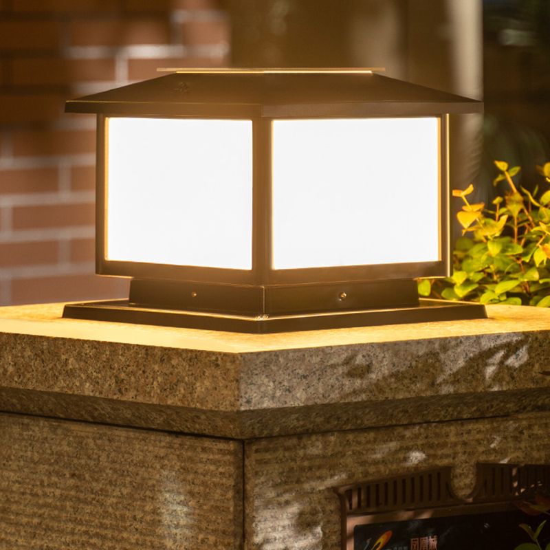 Contemporary Pillar Light Minimalist LED Solar Lighting Fixture for Garden