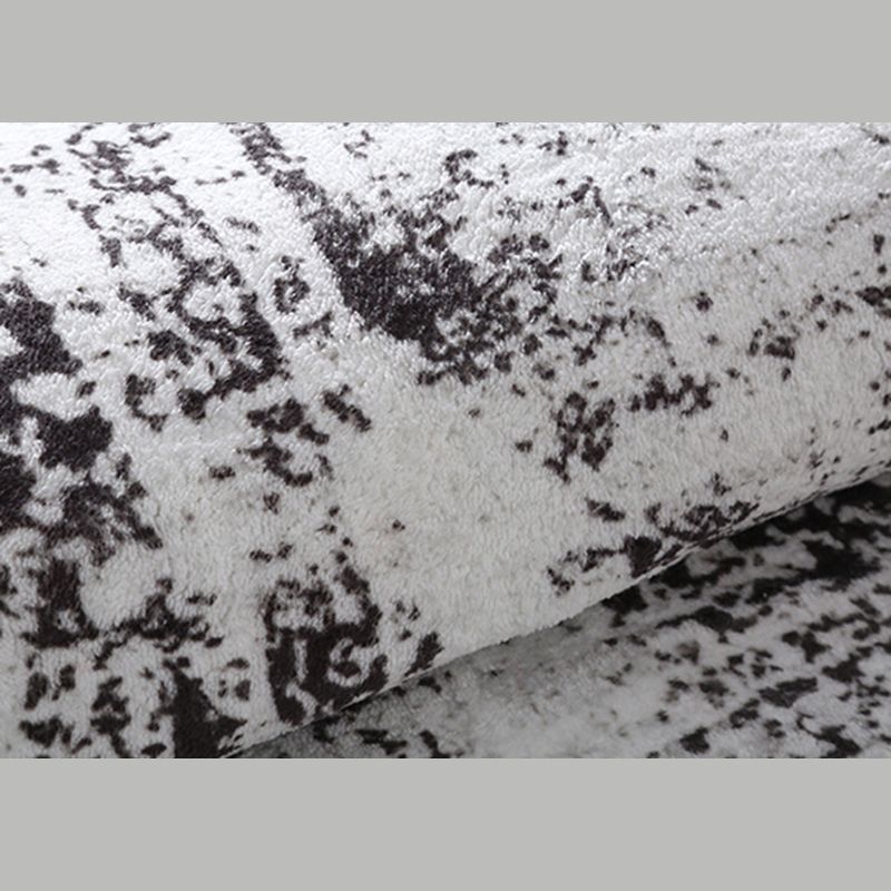 Weißer Ton ethnischer Druckteppich Polyester Antike Teppich nicht rutschfestem Innenteppich für die Heimdekoration