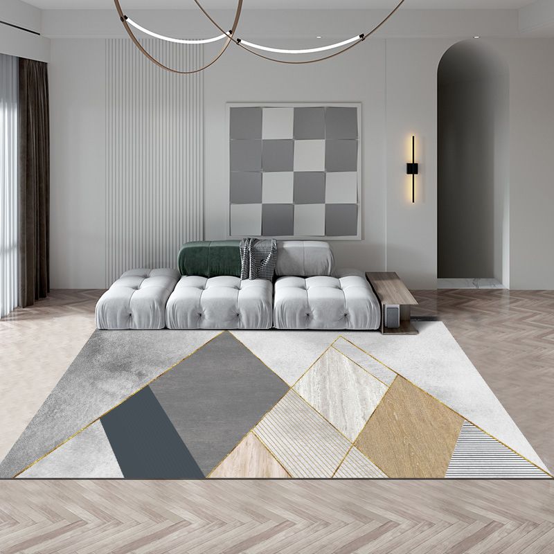 Distressed Graphic Print Rug Polyester Carpet Non-Slip Backing Indoor Rug for Living Room