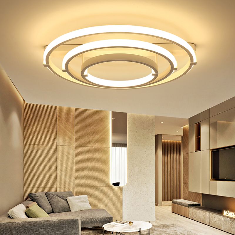 Metallschleife geformte LED -Deckenbehandlung Minimalistische weiße Halbflush -Licht für Wohnzimmer