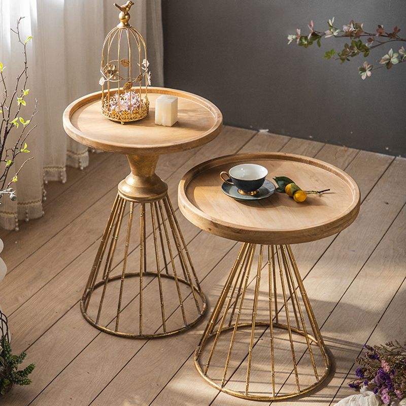 French Country Distressed Wooden Coffee Table Round Top Cocktail Table for Living Room