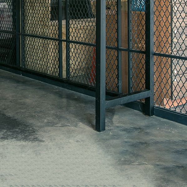 Industrial Bar Table Set 1/6 Pieces Wooden Bar Table and Footrest Bar Stool