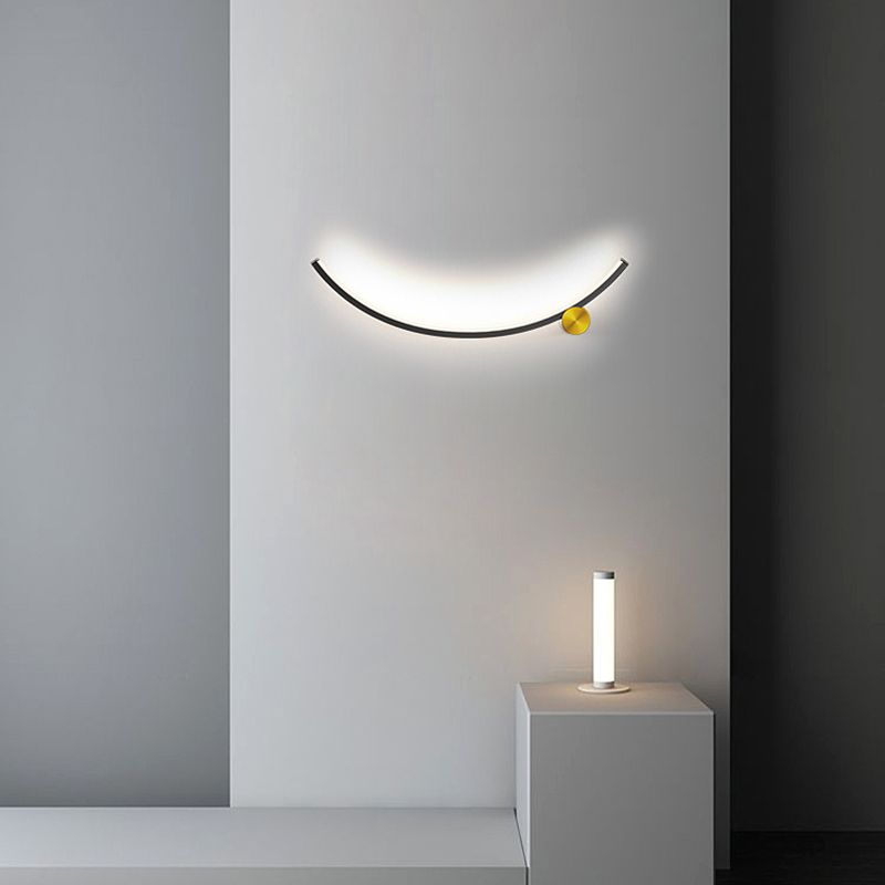 Linear Shape Wall Lamp Modern Style Acrylic 1 Light Sconce in Black
