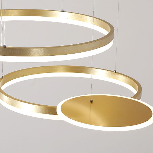 Forme de roue Lights Lights Modern Metal 4 lustres d'éclairage de lustre léger