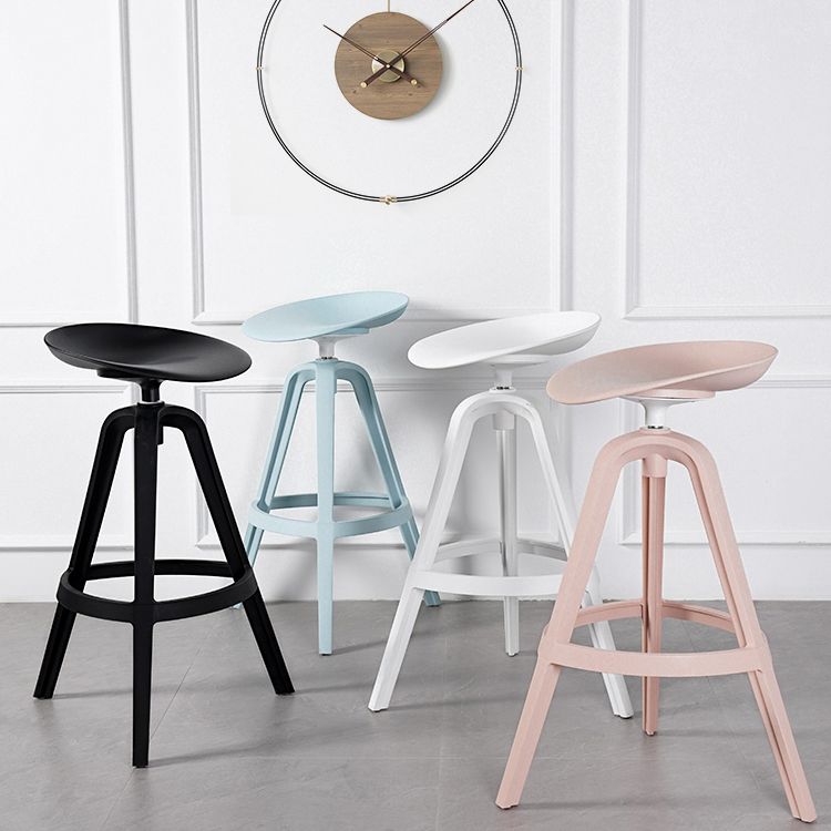 Scandinavian Swivel Bucket Bar Stool Plastic Armless Bar Stool with with 3 Legs