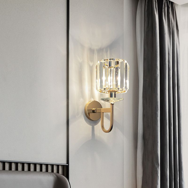 Crystal Geometric Shape Wall Sconces Modern 1 Light Wall Mount Light Fixture in Gold
