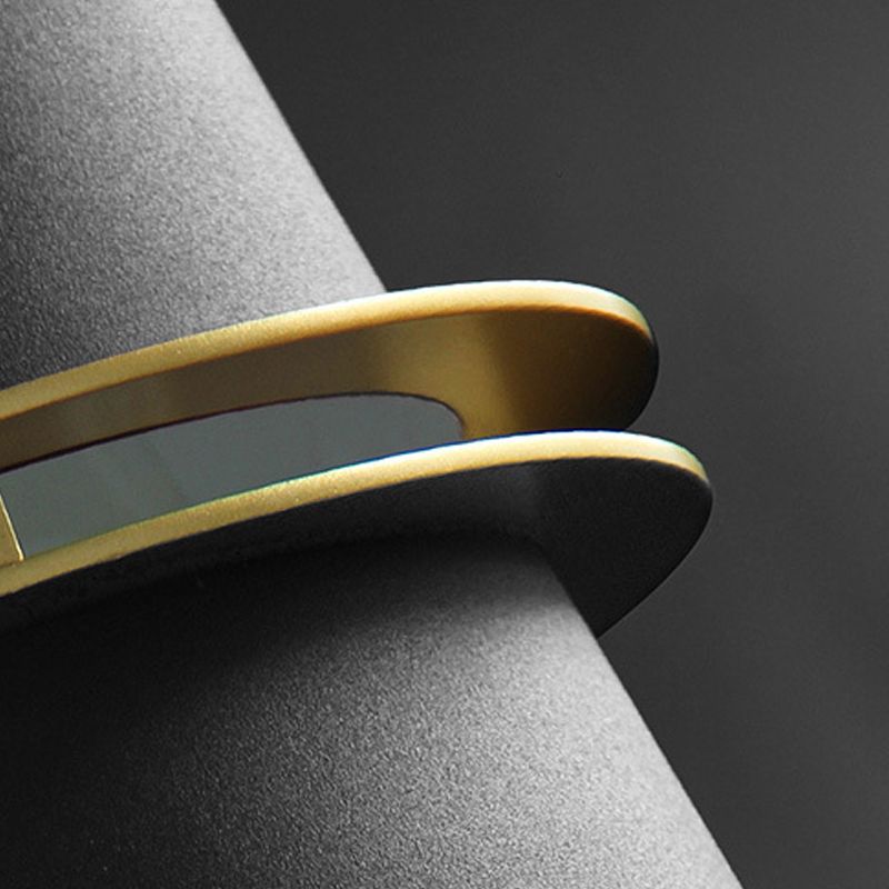 Bunte moderne Stil Wandleuchte Hornform 1 leichte Wandleuchte für Schlafzimmer