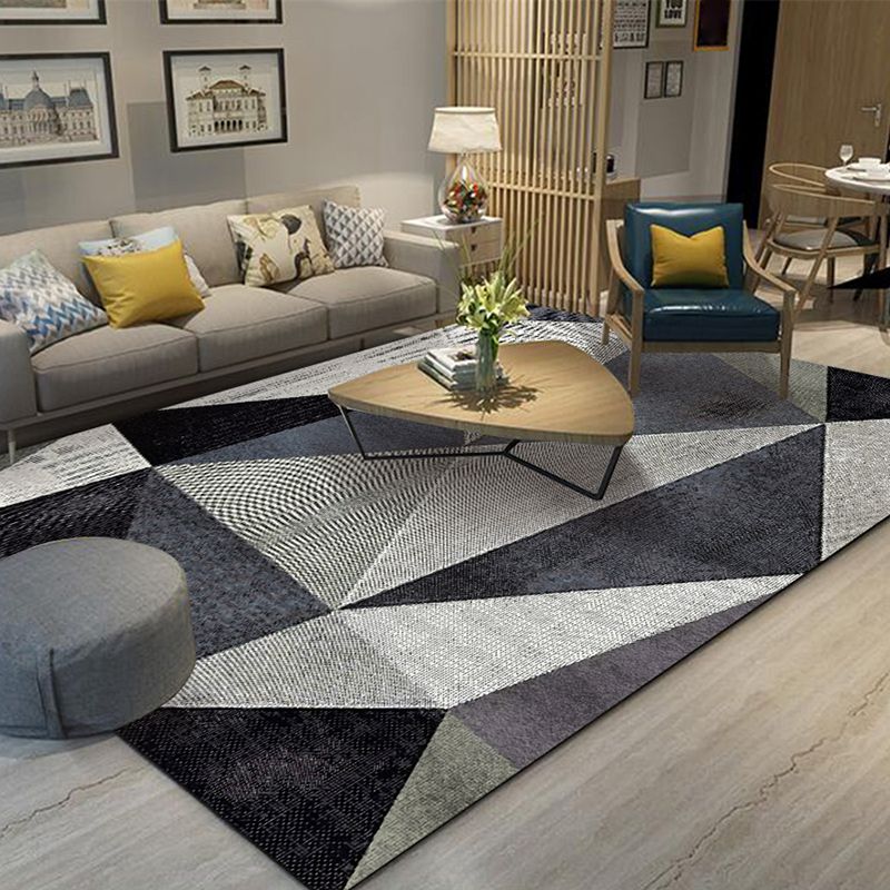 Color Mixed Triangle Print Rug Polyester Contemporary Anti-Slip Backing Indoor Rug for Living Room