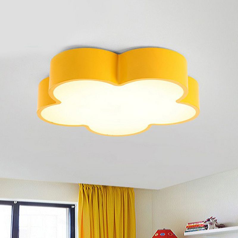 Blumenförmige LED-Deckenleuchte im Kinderstil mit Acrylschirm für Schlafzimmer