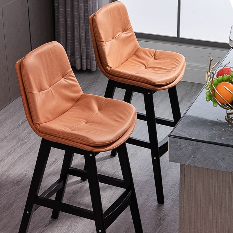 Scandinavian Upholstered Footrest Low Back Stool 27.95'' Rubberwood Bar Stool