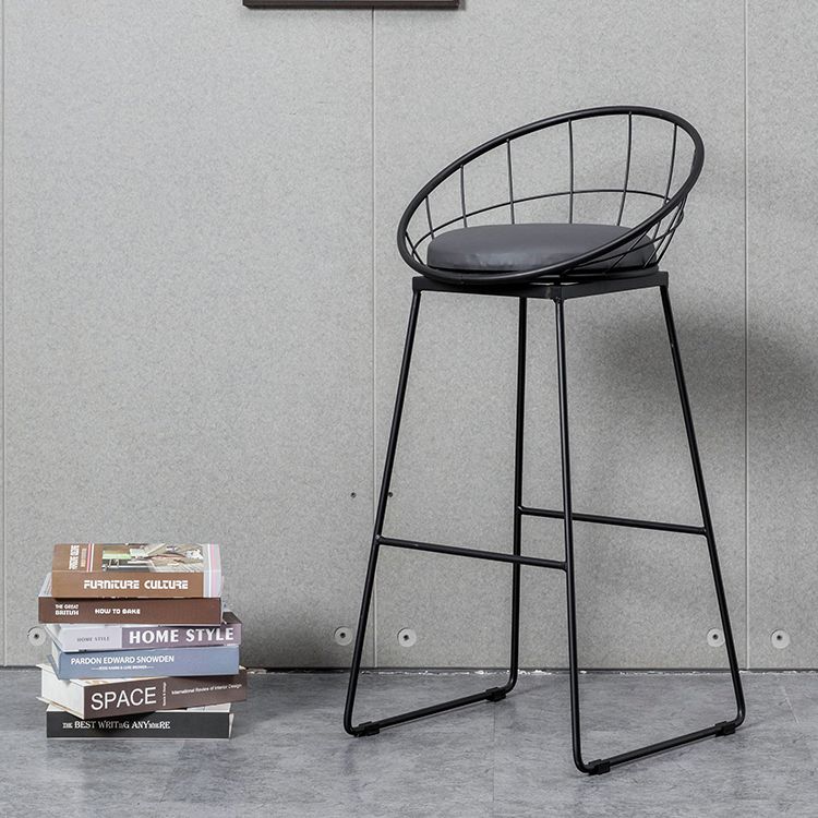 Industrial Style Barstool Indoor Sled Back Pedestal Bar Stool for Coffee Shop