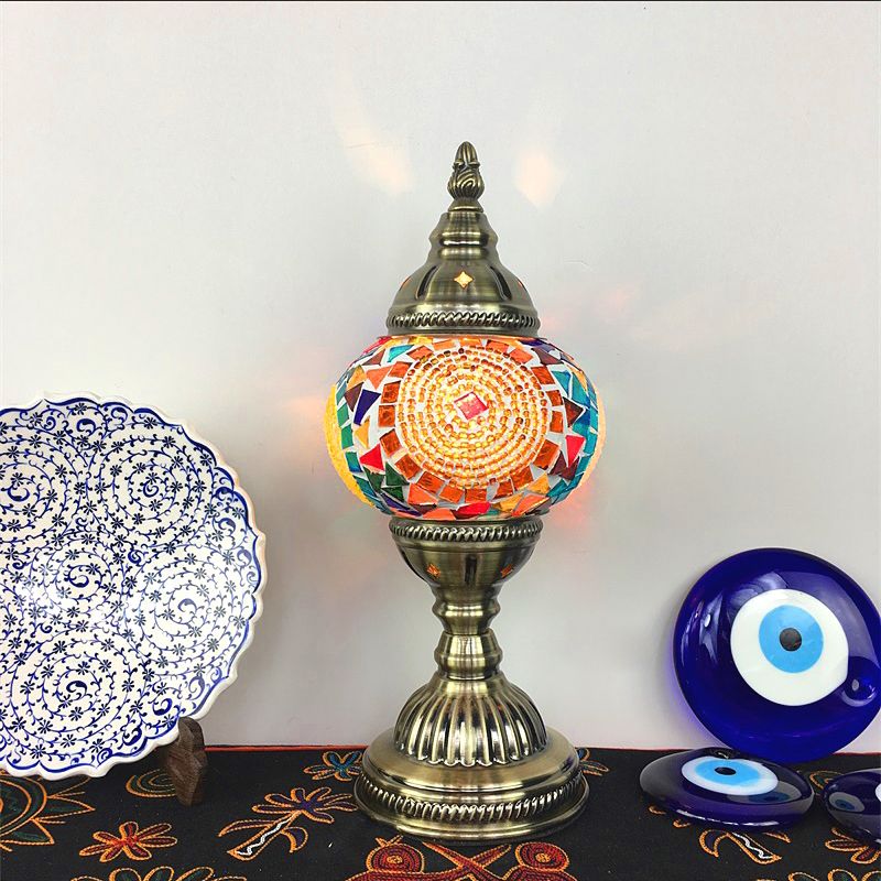 Kugelförmige Tischlampe Traditionelle blau/grün/fluoreszierende gelbe Glas 1 Glühbirnen Wohnzimmer -Aufgabenbeleuchtung