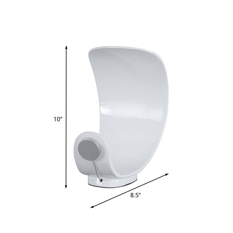 White Finish Bend Moon Shape Desk Light Simple LED Metallic Night Table Lamp for Bedside